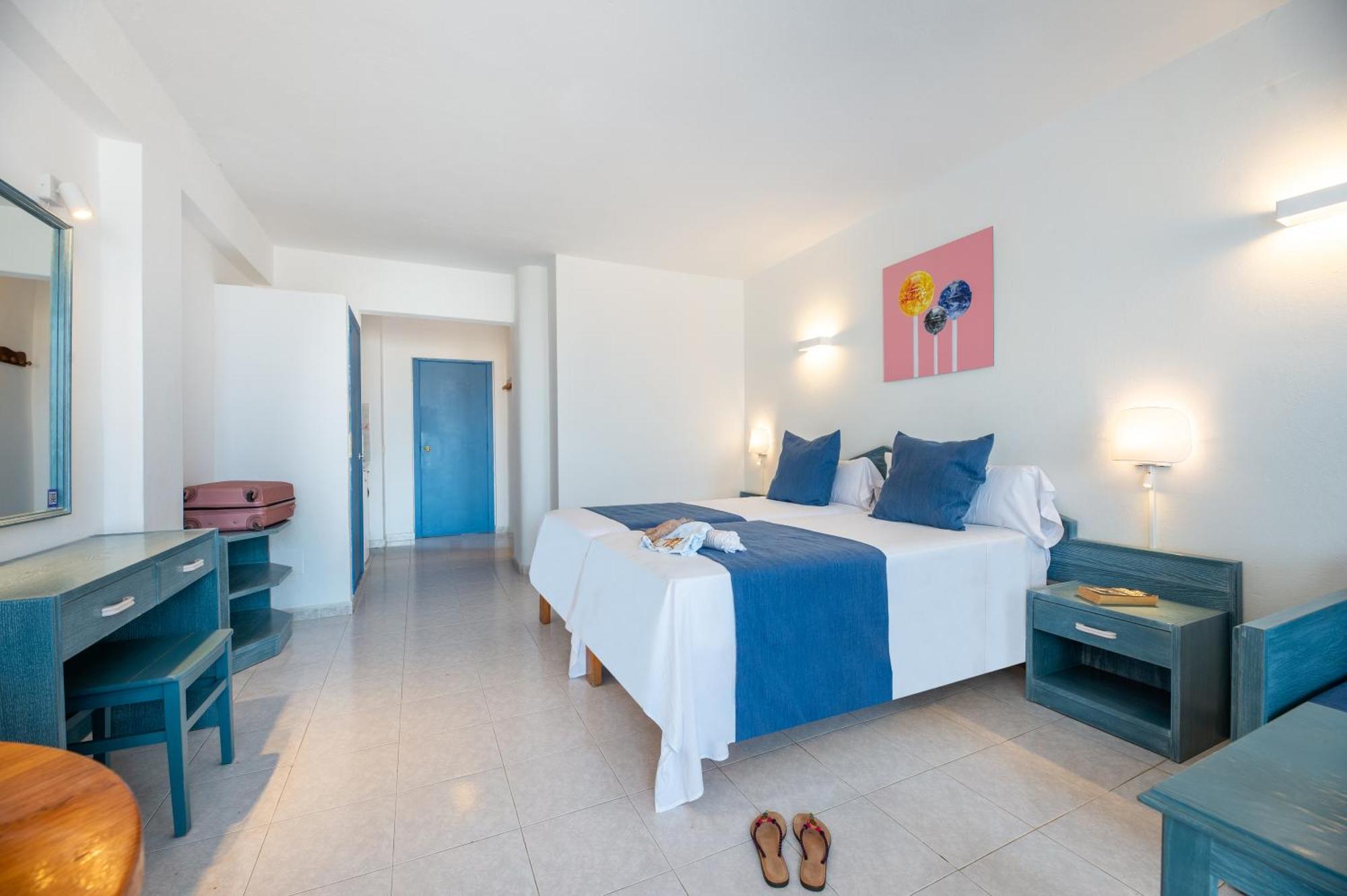 Hotel Apartamentos Vibra Central City - Adults Only San Antonio  Eksteriør bilde