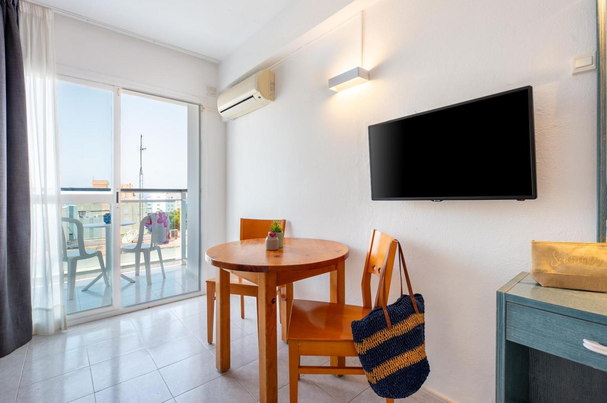 Hotel Apartamentos Vibra Central City - Adults Only San Antonio  Eksteriør bilde