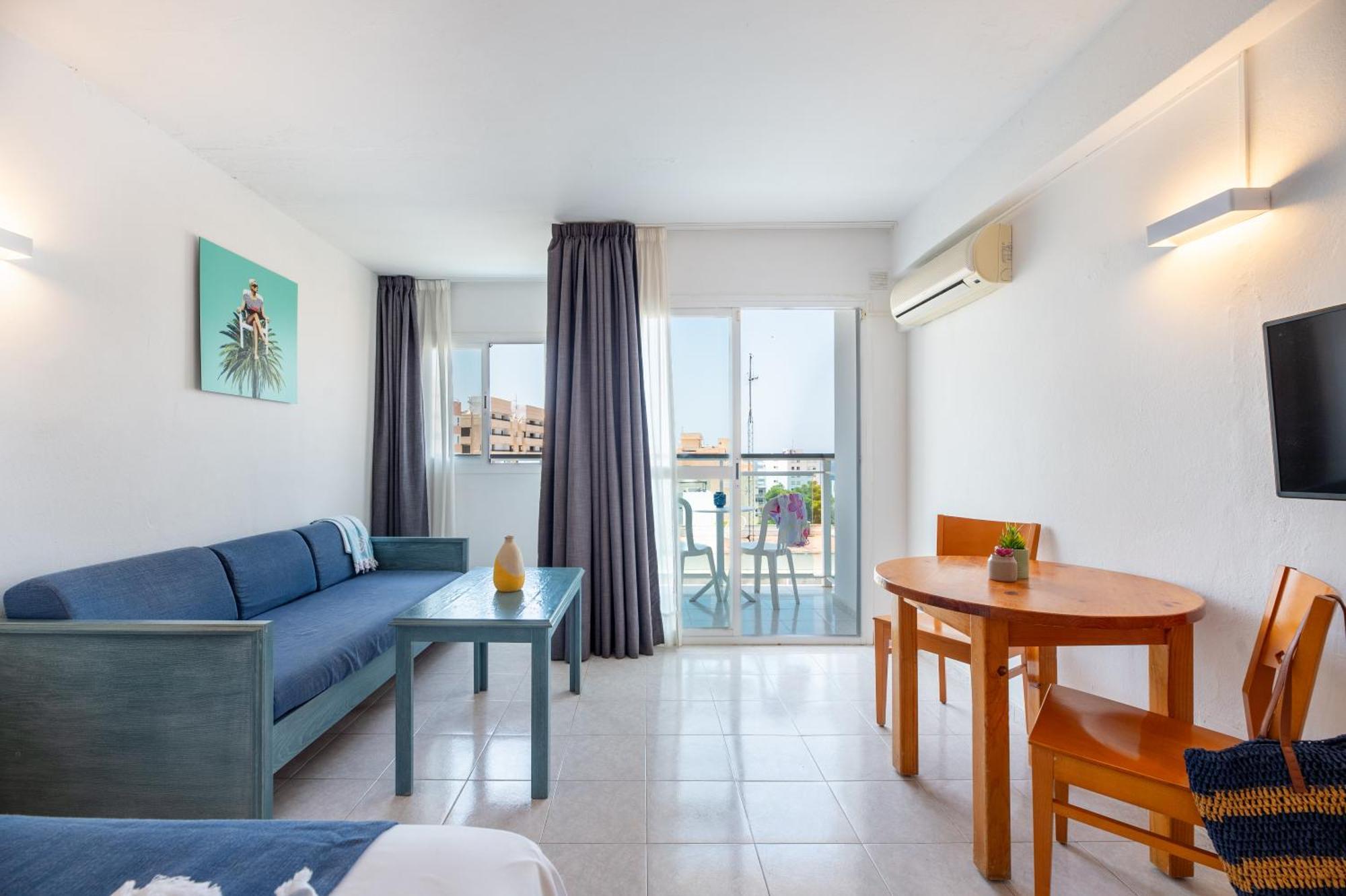 Hotel Apartamentos Vibra Central City - Adults Only San Antonio  Eksteriør bilde